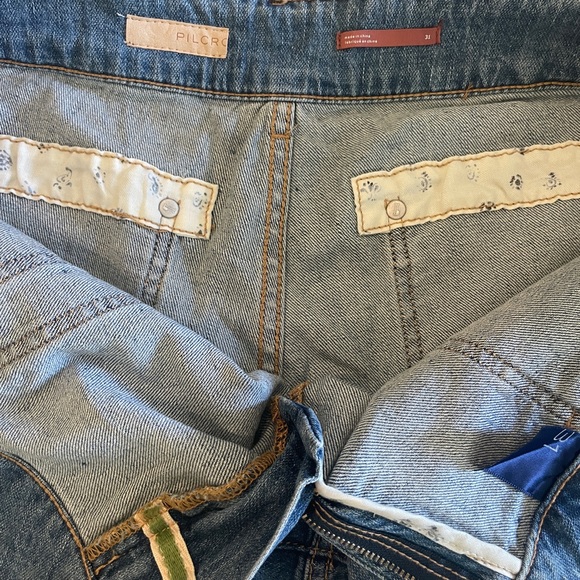 NWOT Pilcro Wanderer Denim Shorts Size 31 - Picture 4 of 4